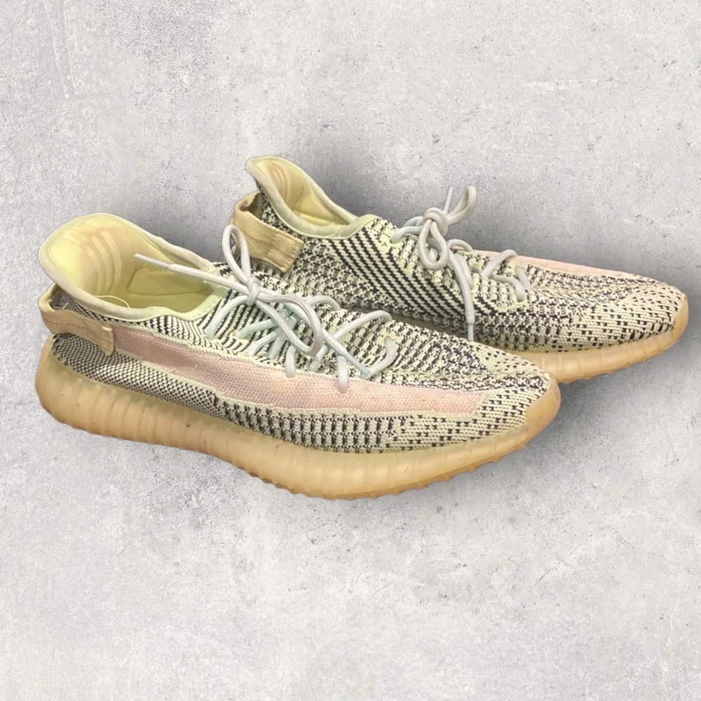 Size 10- Adidas Yeezy Boost 350 V2 Yeezreel Non-Reflective - Picture 3 of 6